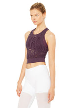 Load image into Gallery viewer, Vixen Fitted Crop Tank