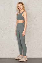 Load image into Gallery viewer, High-Waist Airbrush Legging