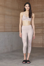 Load image into Gallery viewer, High-Waist Coast Capri