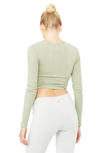 Load image into Gallery viewer, Amelia Long Sleeve Crop