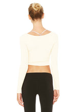 Load image into Gallery viewer, Amelia Long Sleeve Crop