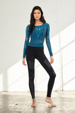 Load image into Gallery viewer, Wanderer Long Sleeve