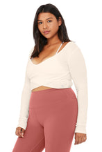 Load image into Gallery viewer, Amelia Luxe Long Sleeve Crop