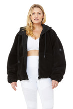 Load image into Gallery viewer, Duality Reversible Sherpa Jacket