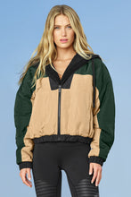 Load image into Gallery viewer, Duality Reversible Sherpa Jacket - Black/Putty/Forest