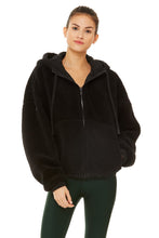 Load image into Gallery viewer, Duality Reversible Sherpa Jacket