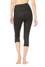 Load image into Gallery viewer, High-Waist Airbrush Capri