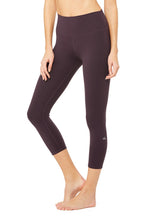 Load image into Gallery viewer, High-Waist Airbrush Capri