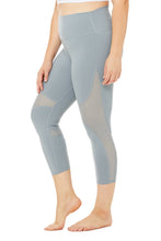 Load image into Gallery viewer, High-Waist Coast Capri