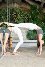 Load image into Gallery viewer, High-Waist Dash Legging