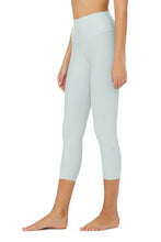 Load image into Gallery viewer, High-Waist Airlift Capri