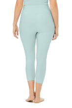 Load image into Gallery viewer, High-Waist Airlift Capri