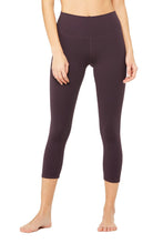 Load image into Gallery viewer, High-Waist Airbrush Capri