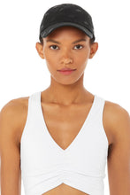 Load image into Gallery viewer, Echo Hat - Black/Black Glossy
