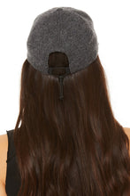 Load image into Gallery viewer, Strut Hat
