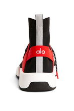 Load image into Gallery viewer, Women's Wanderer Sneaker
