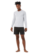 Load image into Gallery viewer, Amplify Seamless Long Sleeve &amp; Traction Short Set
