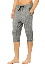 Load image into Gallery viewer, Balance Capri Pant
