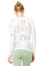 Load image into Gallery viewer, Wanderer Long Sleeve
