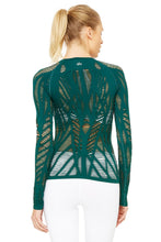 Load image into Gallery viewer, Wanderer Long Sleeve
