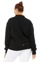 Load image into Gallery viewer, Freestyle Sweatshirt
