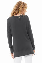 Load image into Gallery viewer, Glimpse Long Sleeve Top

