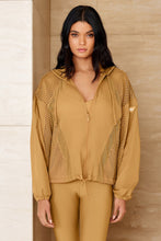 Load image into Gallery viewer, Feature Jacket - Caramel
