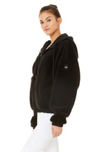 Load image into Gallery viewer, Duality Reversible Sherpa Jacket - Black
