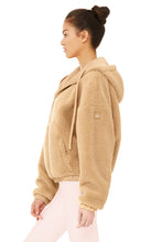 Load image into Gallery viewer, Duality Reversible Sherpa Jacket

