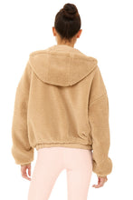 Load image into Gallery viewer, Duality Reversible Sherpa Jacket
