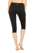 Load image into Gallery viewer, Airbrush Capri - Engineered Print
