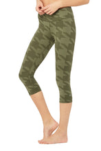 Load image into Gallery viewer, Airbrush Capri - Engineered Print
