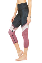 Load image into Gallery viewer, High-Waist Airbrush Capri - Print
