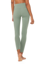 Load image into Gallery viewer, 7/8 High-Waist Airbrush Legging
