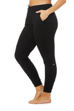 Load image into Gallery viewer, Fierce Sweatpant
