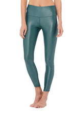 Load image into Gallery viewer, 7/8 High-Waist Shine Legging
