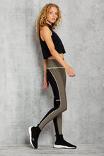 Load image into Gallery viewer, 7/8 High-Waist Element Legging - Olive Branch/Black
