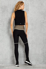 Load image into Gallery viewer, 7/8 High-Waist Element Legging - Olive Branch/Black
