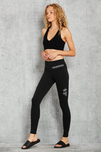 Load image into Gallery viewer, 7/8 High-Waist Focal Point Legging
