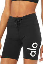 Load image into Gallery viewer, Yogi Lace Up Short
