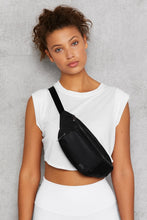 Load image into Gallery viewer, Seeker Fanny Pack
