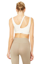 Load image into Gallery viewer, Peak Bra
