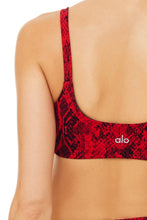 Load image into Gallery viewer, Vapor Snakeskin Bra &amp; High-Waist Legging Set
